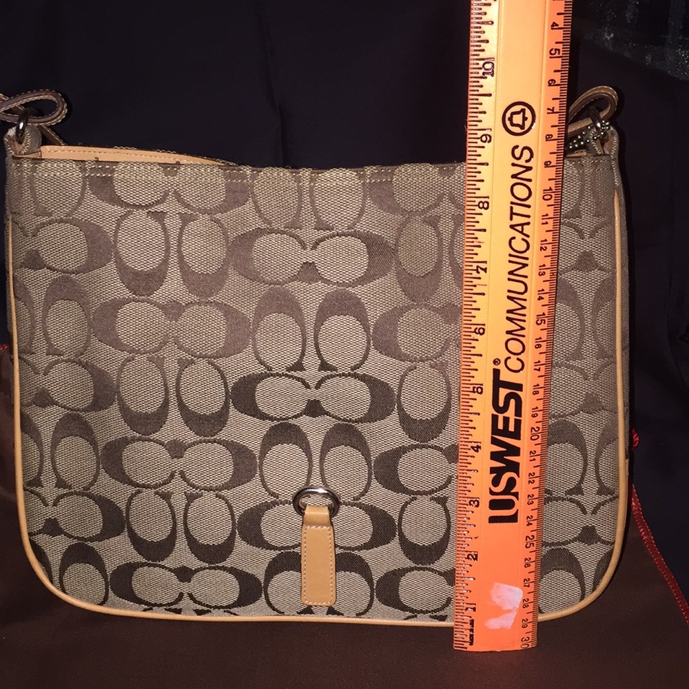 Coach Handbag - Picture 5 of 6